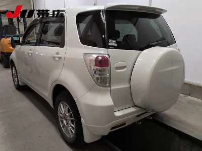 DAIHATSU BEGO