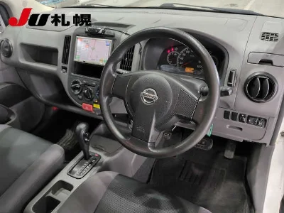 Nissan AD