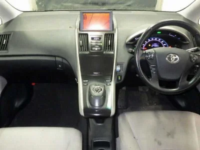 TOYOTA SAI