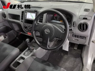 Nissan AD