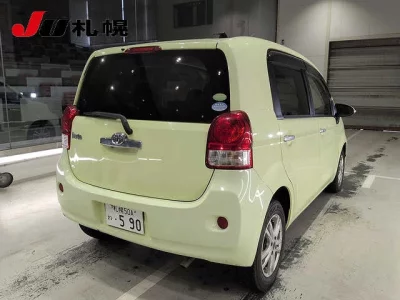 TOYOTA PORTE