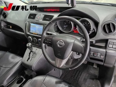 NISSAN LAFESTA
