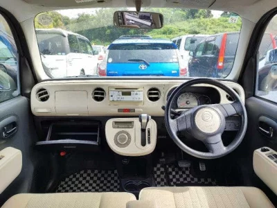 DAIHATSU MIRA COCOA