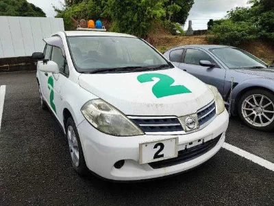 NISSAN TIIDA LATIO