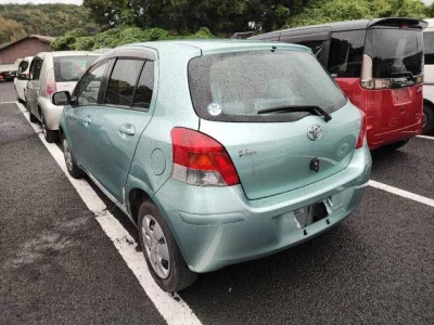 TOYOTA VITZ