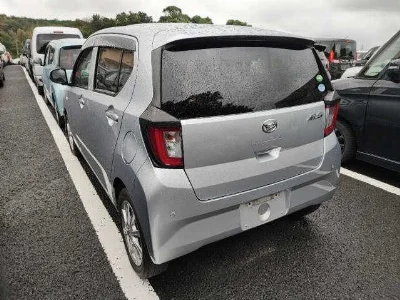 DAIHATSU MIRA E S
