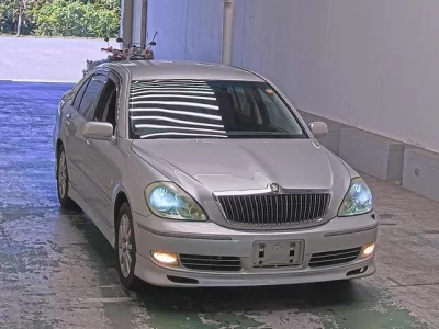 TOYOTA BREVIS