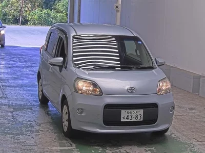 TOYOTA PORTE