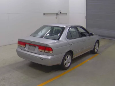 NISSAN SUNNY