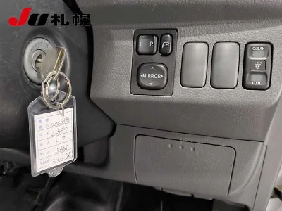 DAIHATSU MOVE LATTE