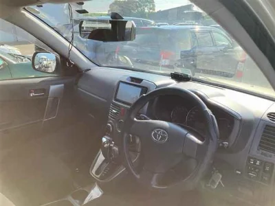 TOYOTA RUSH