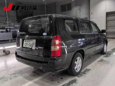TOYOTA SUCCEED