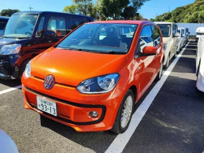 VOLKSWAGEN UP!