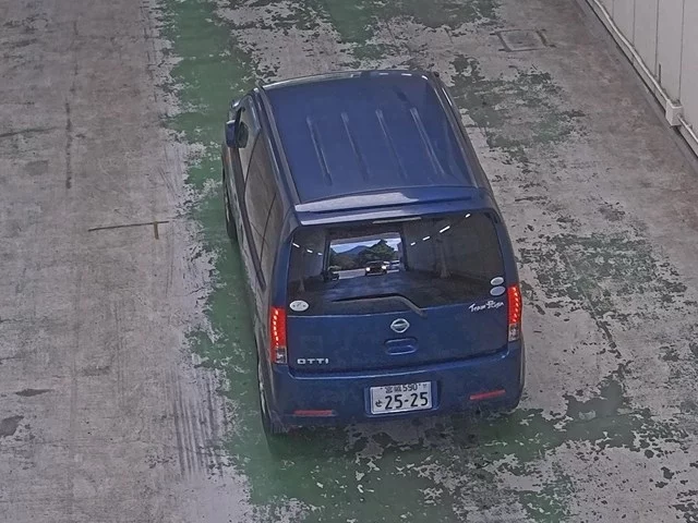 Nissan Otti  с аукциона в Японии