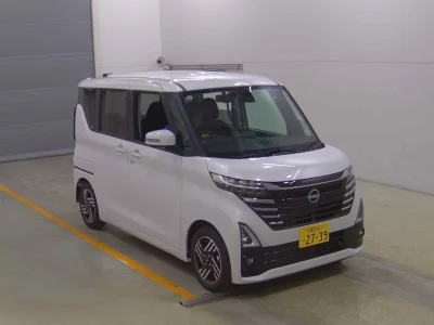 NISSAN ROOX