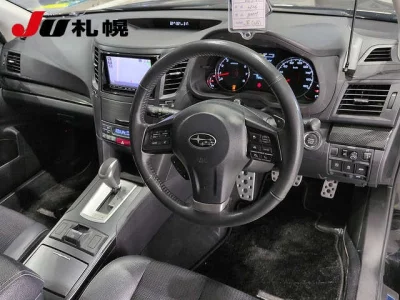 SUBARU LEGACY B4