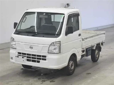 NISSAN CLIPPER TRUCK