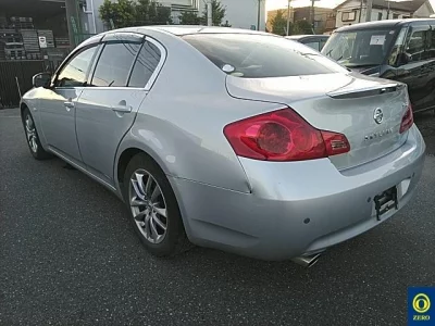 Nissan SKYLINE