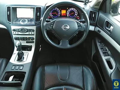NISSAN SKYLINE 2