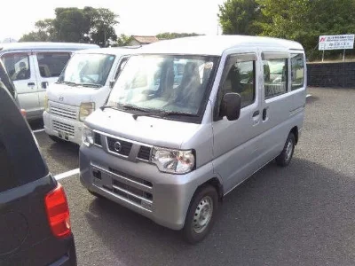NISSAN CLIPPER