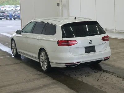 VOLKSWAGEN PASSAT VARIANT