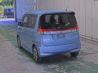 Цена авто Suzuki Solio с аукционов Японии, номер кузова MA15S, пробег 106 000, оценка 2