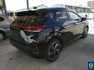 NISSAN AURA
