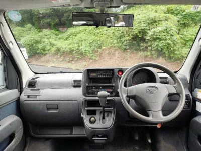 DAIHATSU HIJET VAN