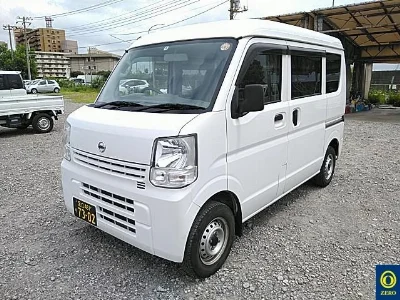 NISSAN CLIPPER VAN