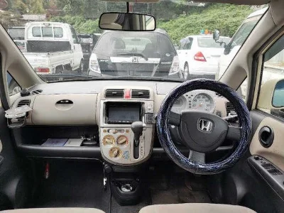 HONDA LIFE