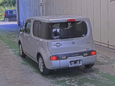 NISSAN CUBE
