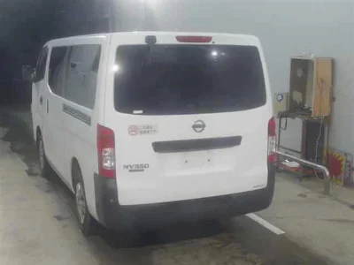 NISSAN NV350 CARAVAN