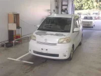 Цена авто Toyota Porte с аукционов Японии, номер кузова NNP11, пробег 152 000, оценка 4