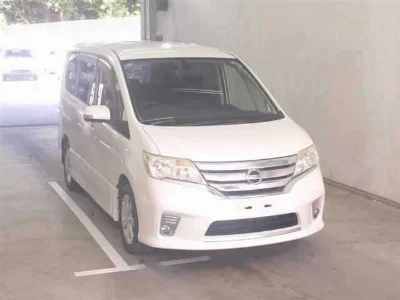 NISSAN SERENA