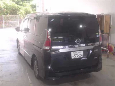 NISSAN SERENA