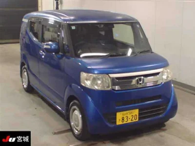 HONDA N BOX SLASH