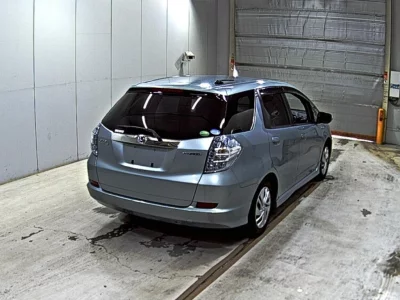 HONDA FIT SHUTTLE