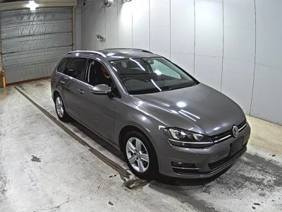 VOLKSWAGEN GOLF VARIANT