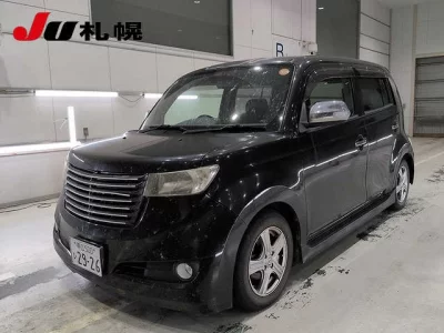 TOYOTA BB