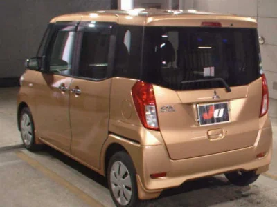 MITSUBISHI EK SPACE