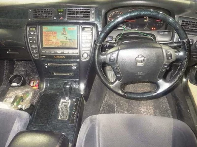 TOYOTA CROWN