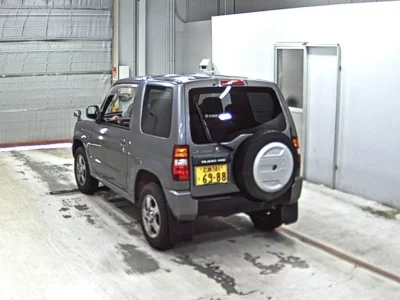 Mitsubishi Pajero Mini