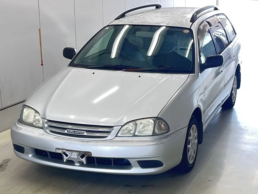 Toyota Caldina  с аукциона в Японии