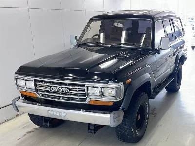 TOYOTA LAND CRUISER
