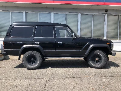 TOYOTA LAND CRUISER