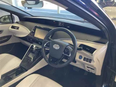 TOYOTA MIRAI