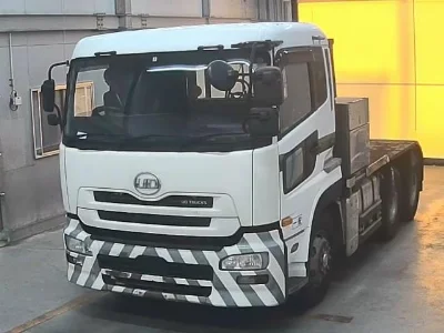 NISSAN UD