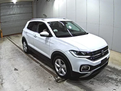 VOLKSWAGEN T-CROSS