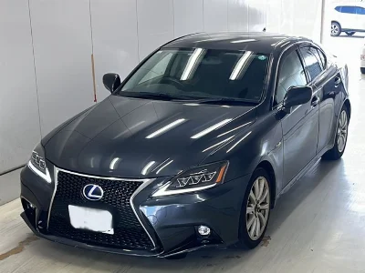 LEXUS IS