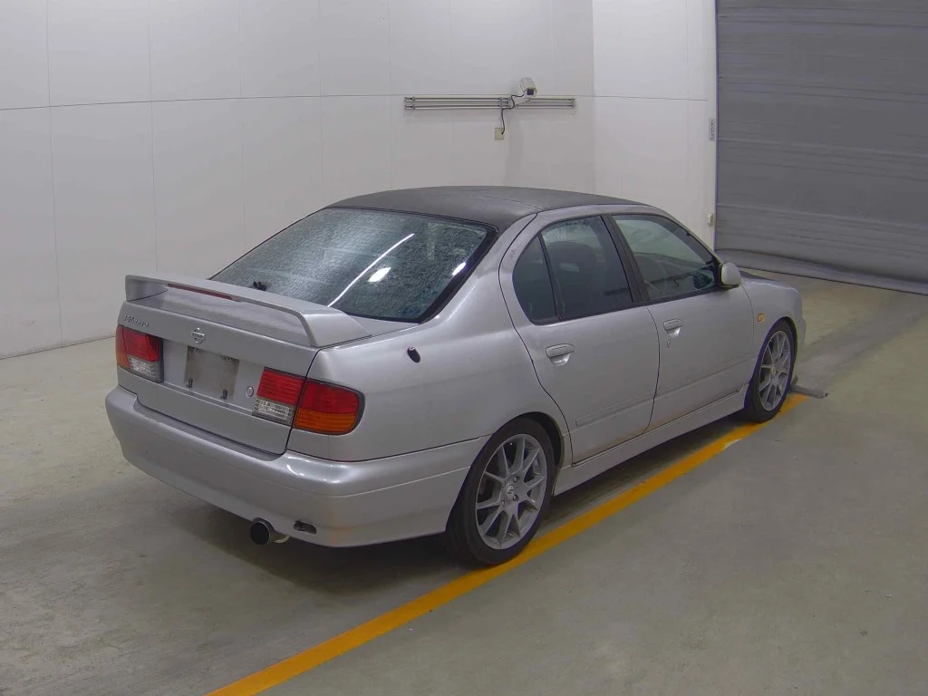 Nissan Primera  с аукциона в Японии